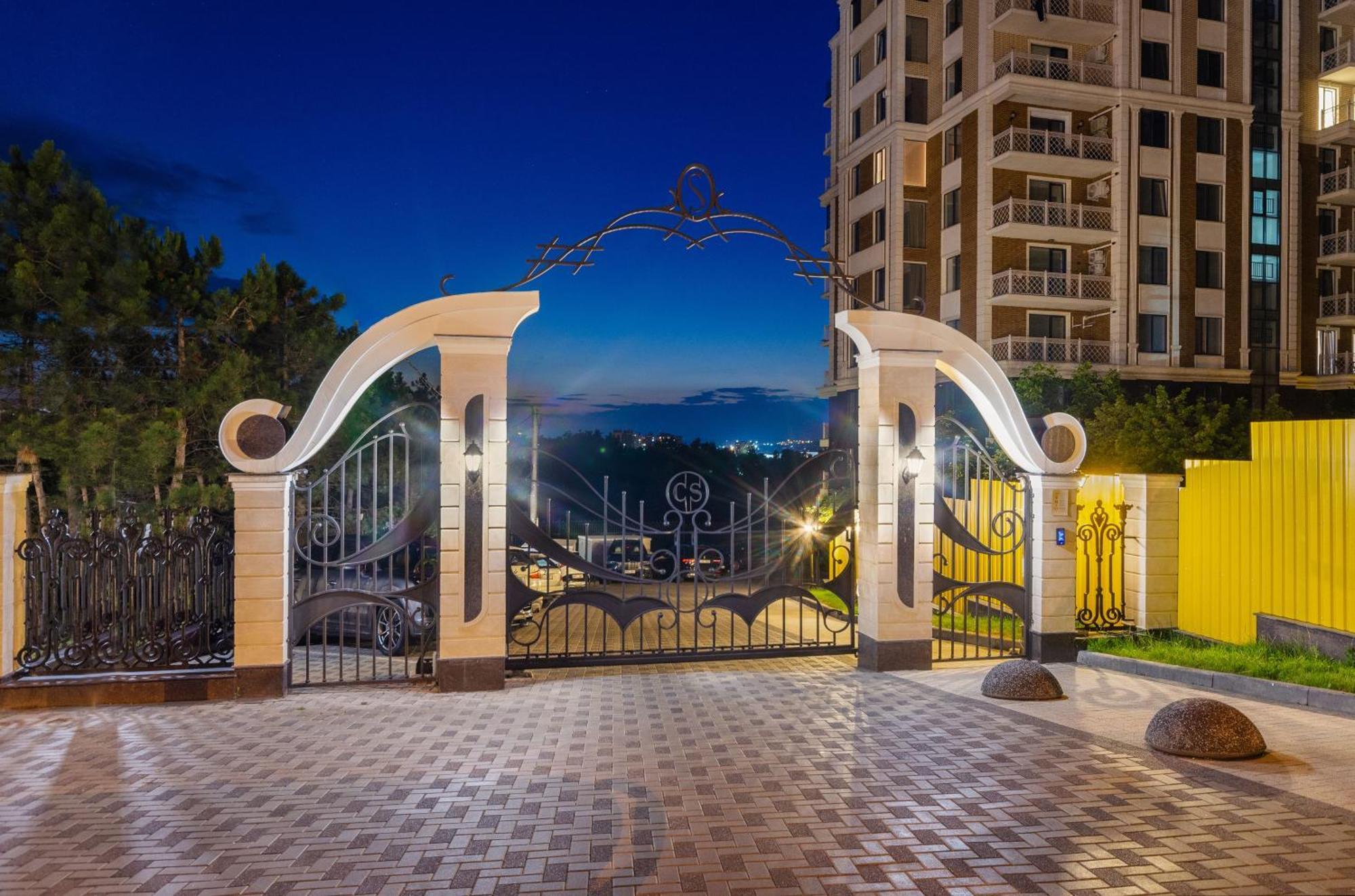 Luxury Apartment Close To The City Centre 키시나우 외부 사진